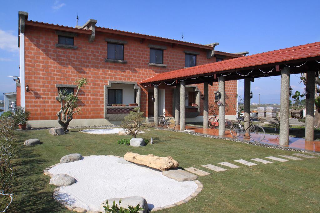 Free House B&B Szuao Kültér fotó