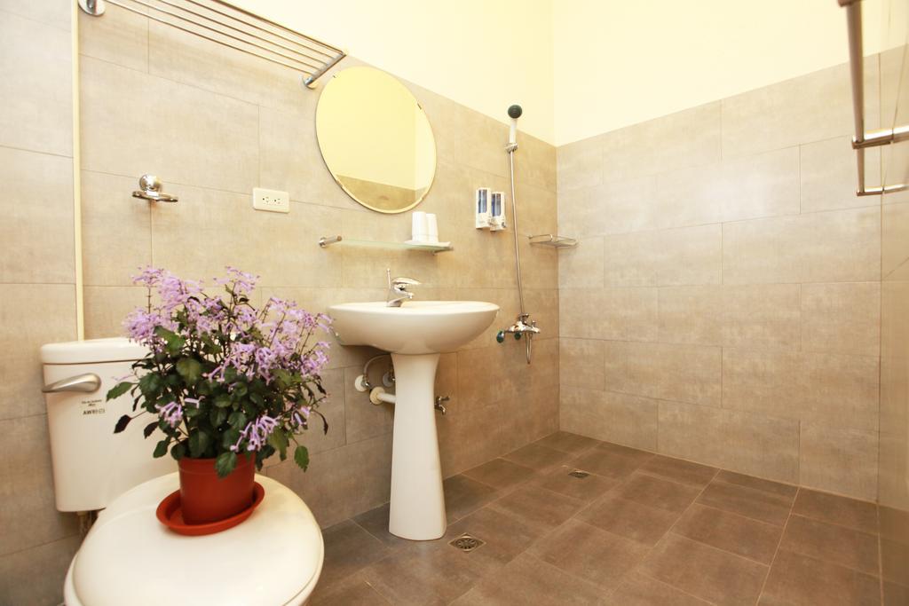 Free House B&B Szuao Kültér fotó