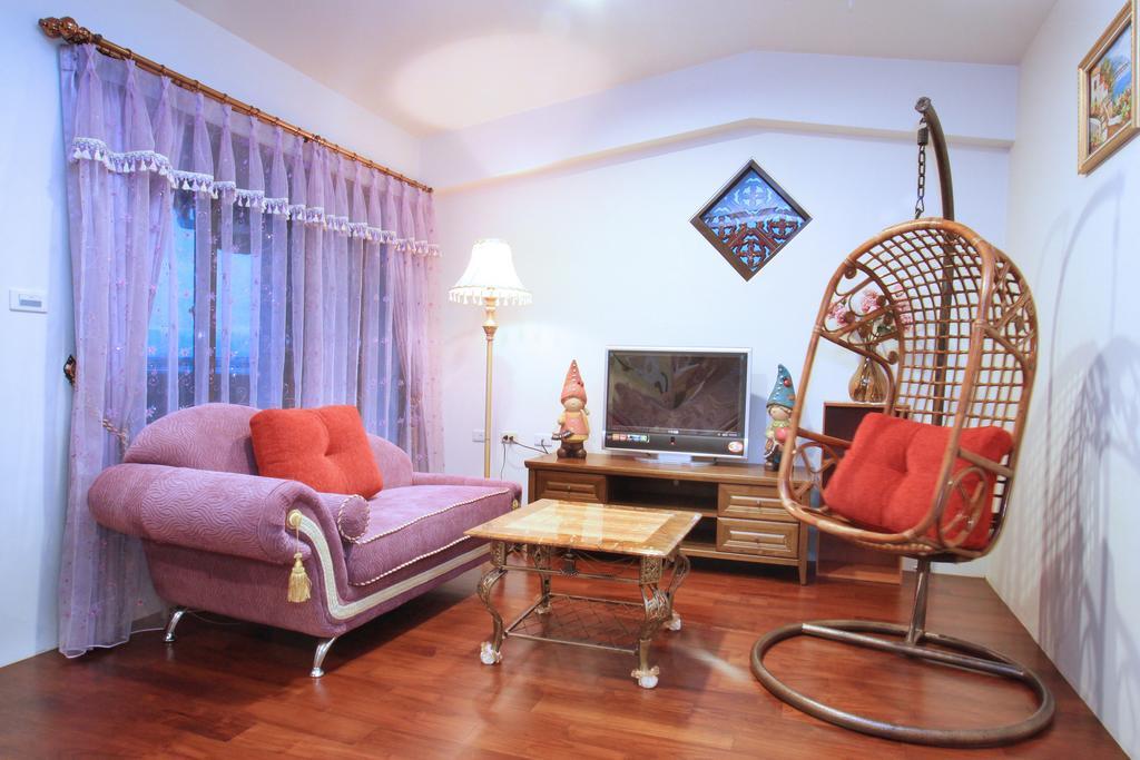 Free House B&B Szuao Kültér fotó